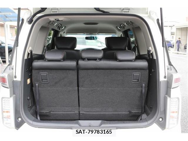 Nissan ELGRAND 2018-01 8647696-19