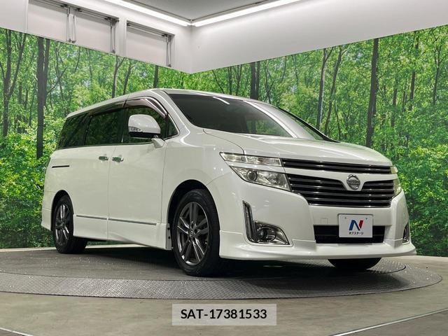 Nissan ELGRAND 2012-03 8647862-16
