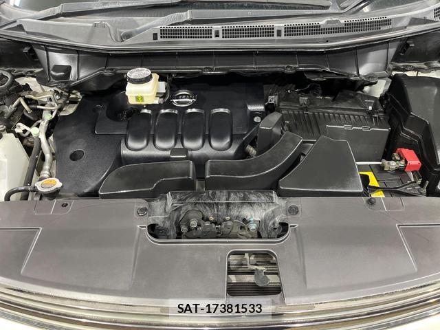 Nissan ELGRAND 2012-03 8647862-18