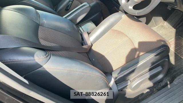 Nissan ELGRAND 2012-08 8648495-7