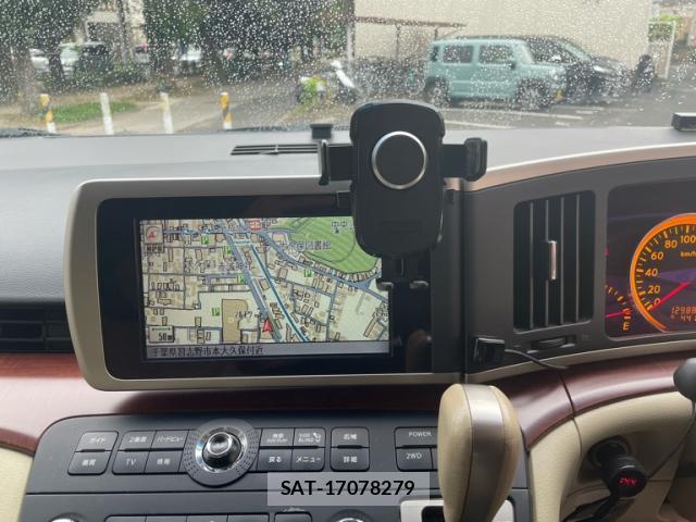 Nissan ELGRAND 2005-10 8648527-19