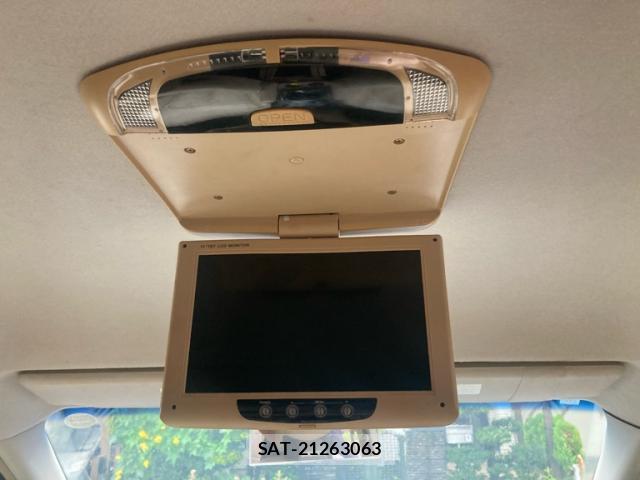Nissan ELGRAND 2014-07 8648697-15
