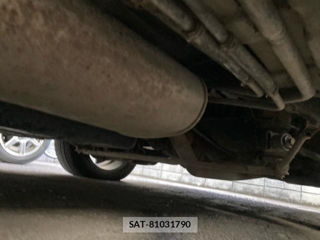 Nissan ELGRAND 2008-06 8648735-9