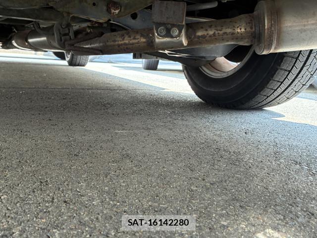 Nissan ELGRAND 2012-12 8649408-10