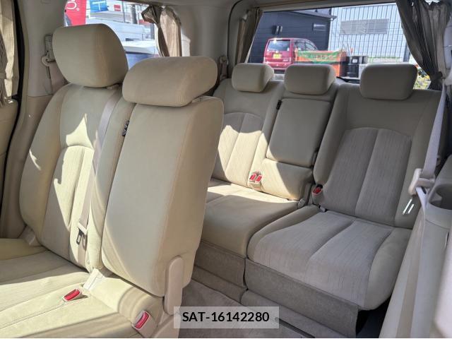 Nissan ELGRAND 2012-12 8649408-7
