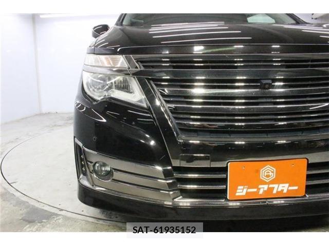 Nissan ELGRAND 2014-05 8649564-10