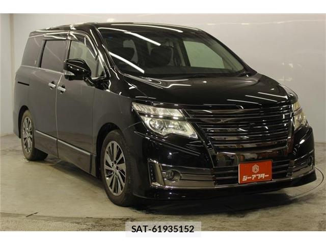 Nissan ELGRAND 2014-05 8649564-2