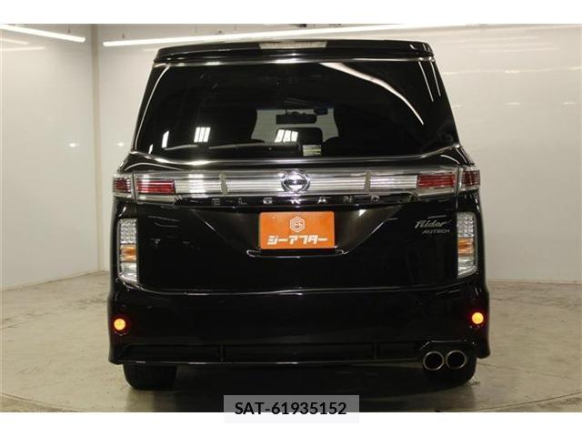 Nissan ELGRAND 2014-05 8649564-5