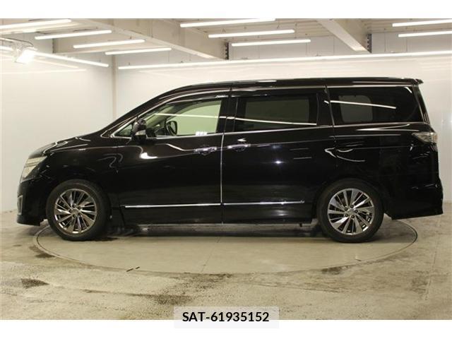 Nissan ELGRAND 2014-05 8649564-7