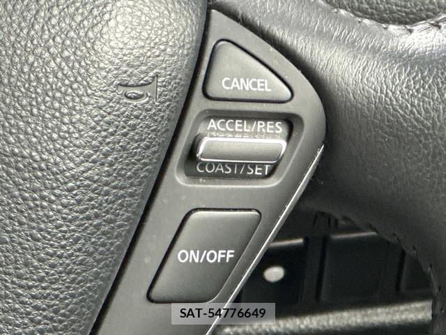 Nissan ELGRAND 2017-09 8649916-18