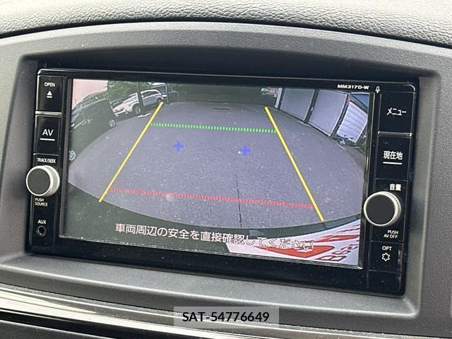 Nissan ELGRAND 2017-09 8649916-4