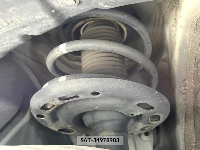 Nissan ELGRAND 2019-06 8649988-19