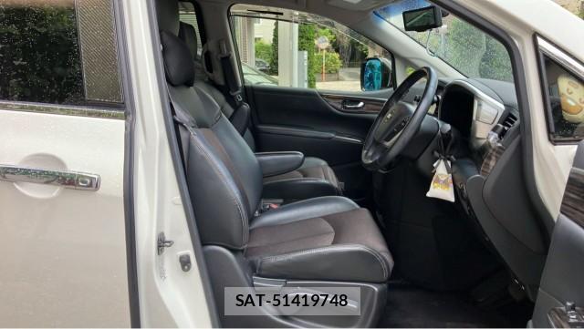 Nissan ELGRAND 2018-10 8651399-5