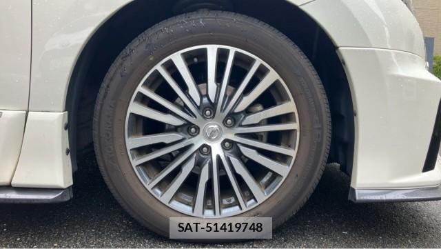 Nissan ELGRAND 2018-10 8651399-8
