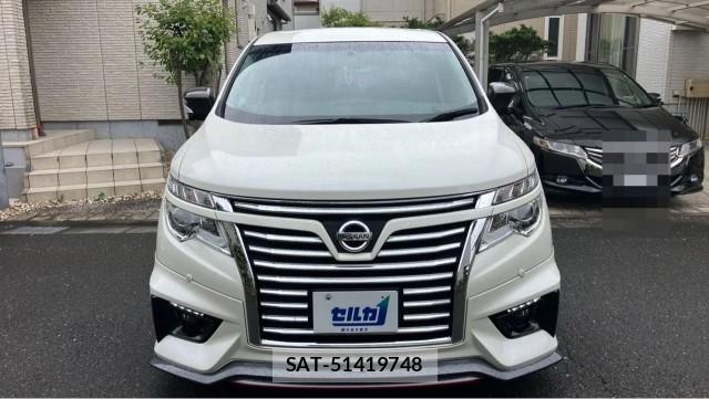 Nissan ELGRAND 2018-10 8651399-9