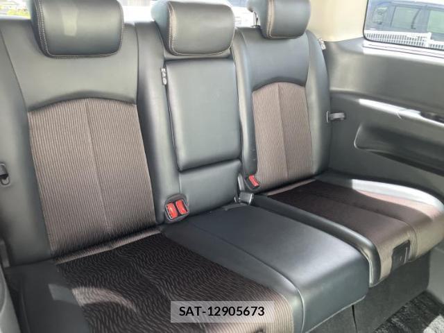 Nissan ELGRAND 2014-06 8651590-5