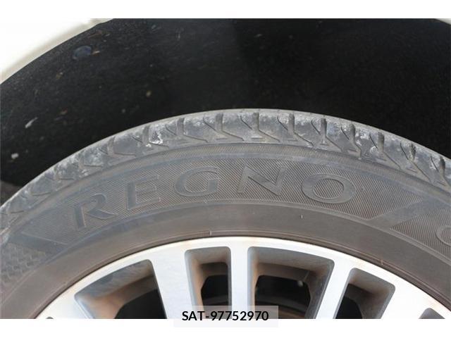 Nissan ELGRAND 2019-12 8651890-17