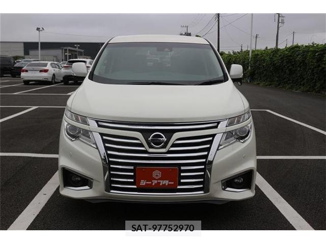 Nissan ELGRAND 2019-12 8651890-6