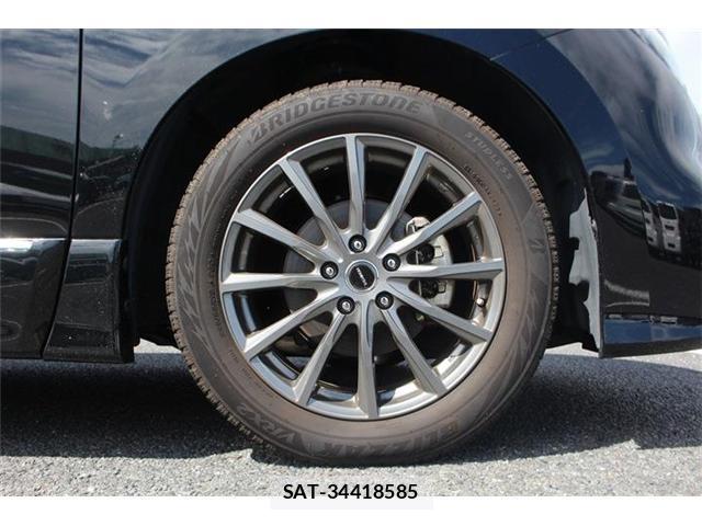 Nissan ELGRAND 2023-03 8651965-10