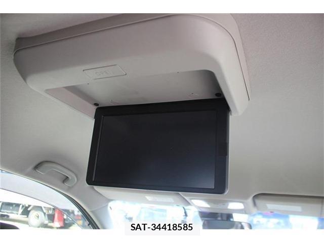 Nissan ELGRAND 2023-03 8651965-4