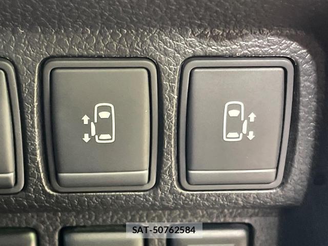 Nissan ELGRAND 2014-03 8652002-6