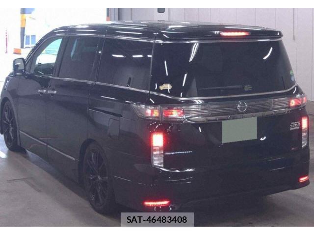 Nissan ELGRAND 2018-09 8652201-3