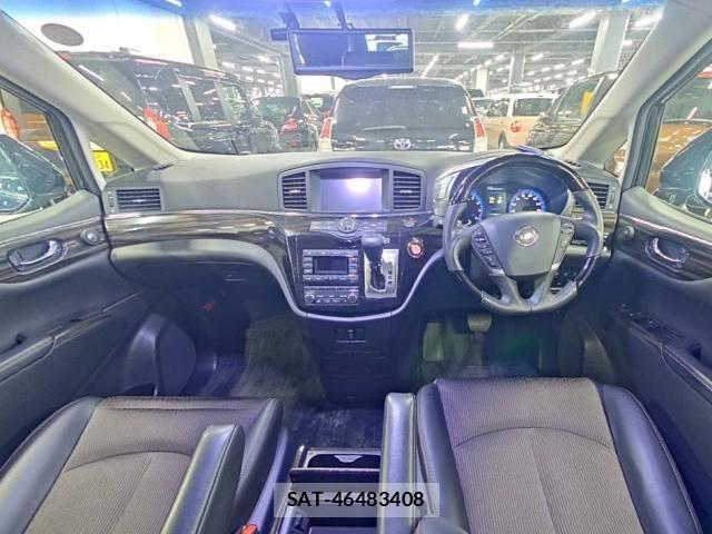 Nissan ELGRAND 2018-09 8652201-4