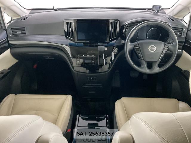 Nissan ELGRAND 2021-07 8652726-11