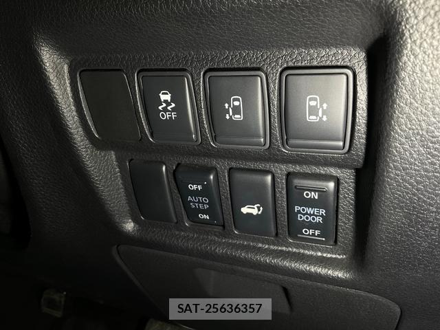 Nissan ELGRAND 2021-07 8652726-16