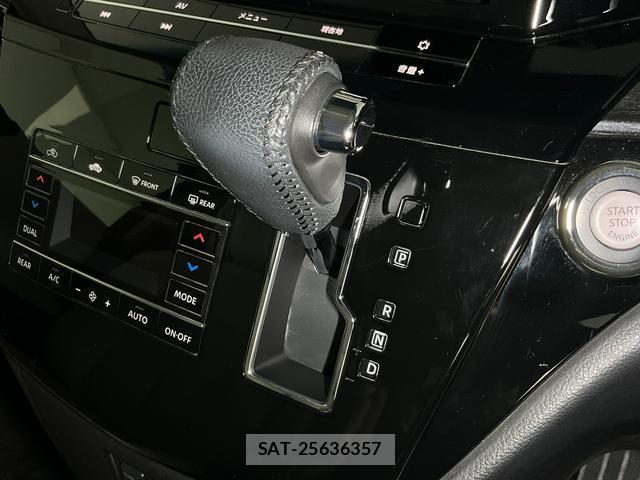 Nissan ELGRAND 2021-07 8652726-17