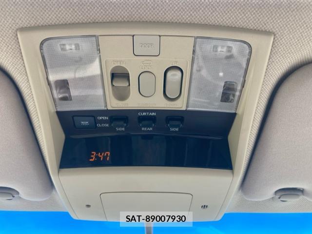Nissan ELGRAND 2009-07 8652914-18