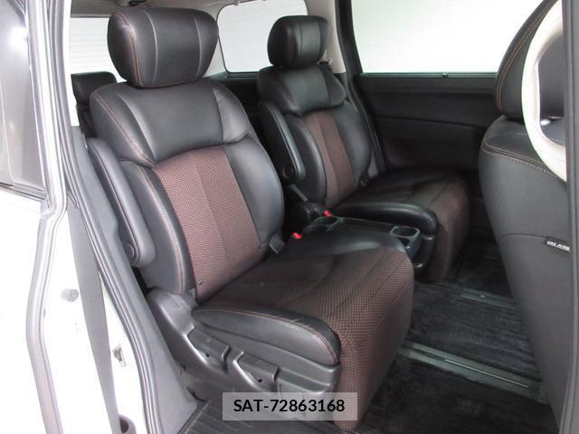 Nissan ELGRAND 2013-07 8653046-12