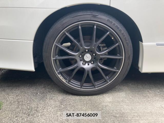 Nissan ELGRAND 2011-07 8653132-12