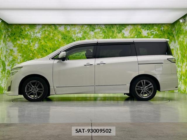 Nissan ELGRAND 2013-05 8653536-1