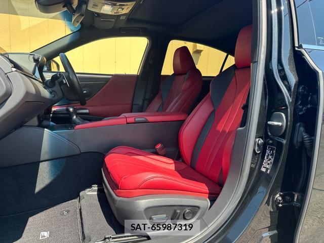 Lexus ES 2019-07 8647486-14