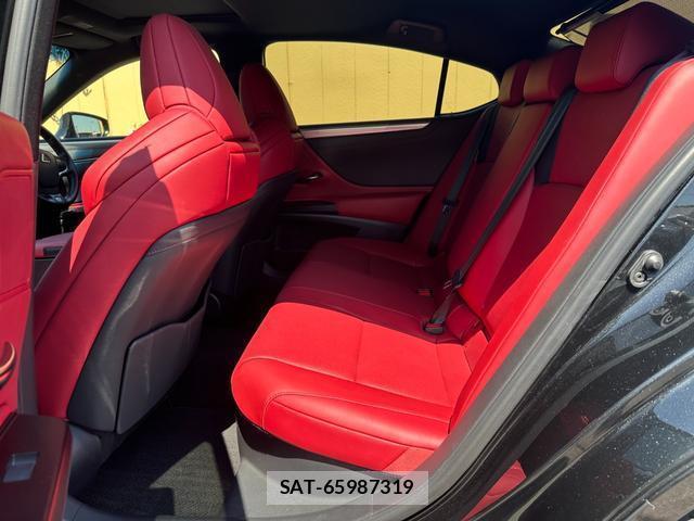 Lexus ES 2019-07 8647486-18