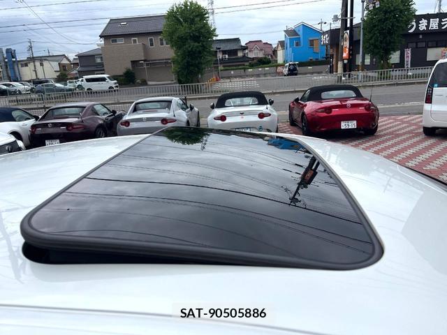 Lexus ES 2019-10 8648321-4