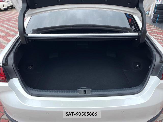 Lexus ES 2019-10 8648321-9