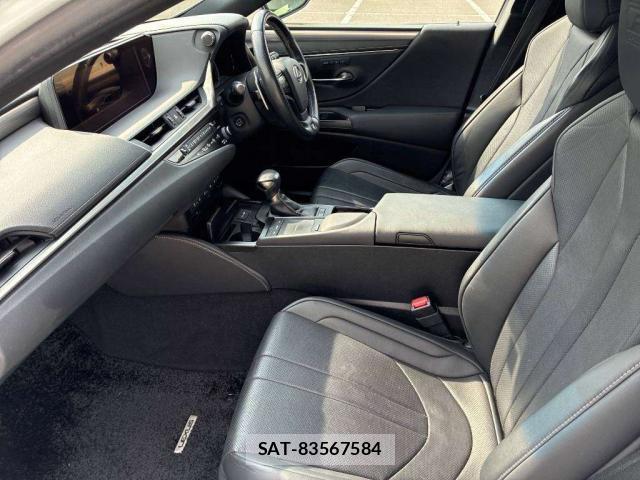 Lexus ES 2020-03 8649080-4