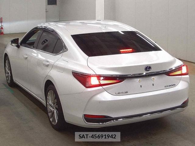Lexus ES 2022 8650985-1