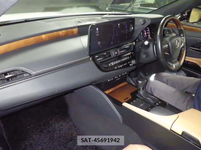 Lexus ES 2022 8650985-2
