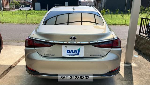 Lexus ES 2019-12 8651293-1
