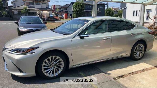 Lexus ES 2019-12 8651293-10