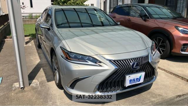 Lexus ES 2019-12 8651293-11