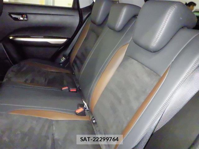 Suzuki ESCUDO 2020-11 8649240-5