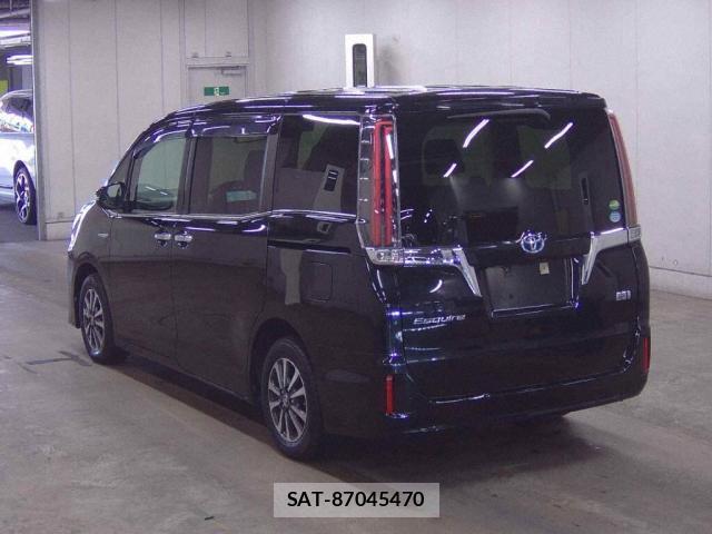 Toyota ESQUIRE 2018-04 8647148-1