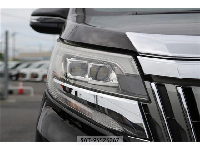 Toyota ESQUIRE 2018-10 8647690-11