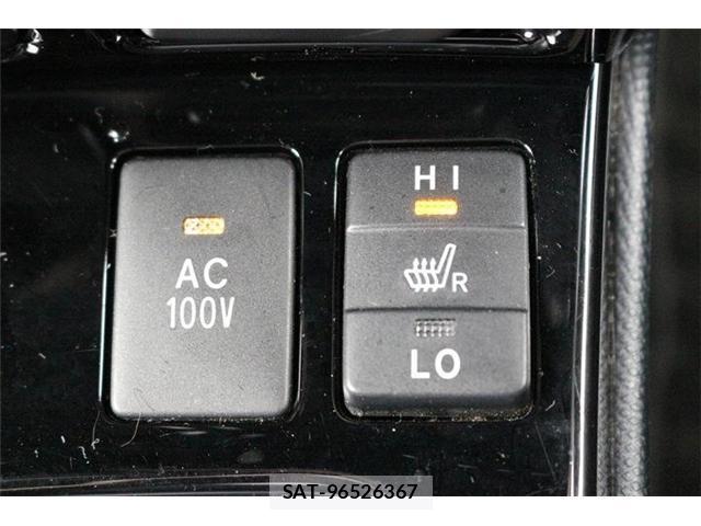 Toyota ESQUIRE 2018-10 8647690-6