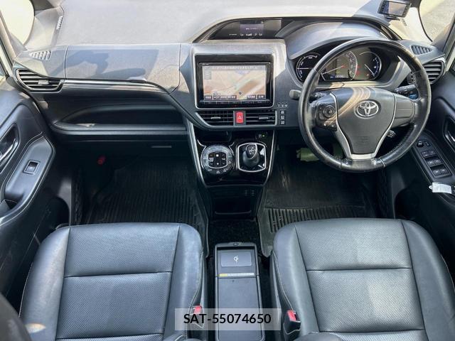 Toyota ESQUIRE 2015-09 8648245-1