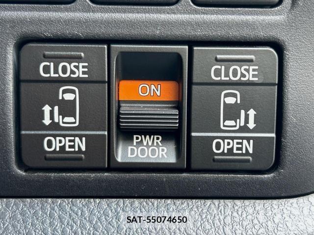 Toyota ESQUIRE 2015-09 8648245-5